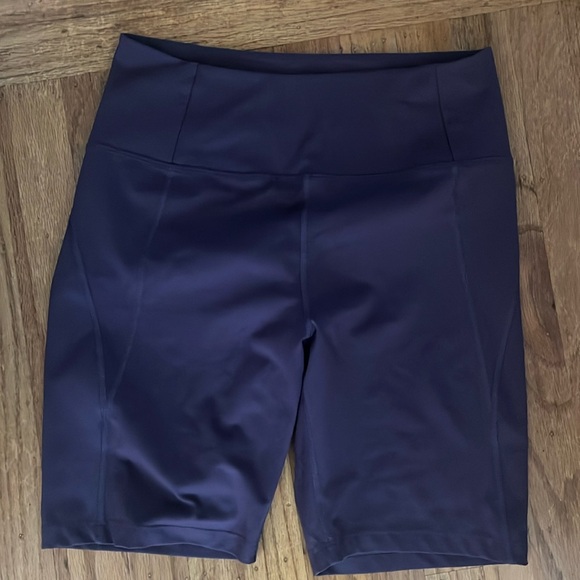 Girlfriend Collective Atletic spandex Stretch shorts Large purple - Picture 1 of 3